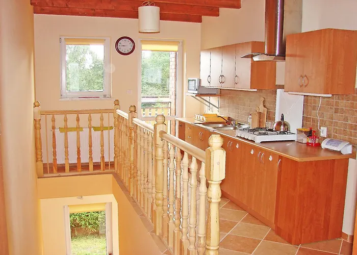 Olenka - בית אירוח לוביאטובו