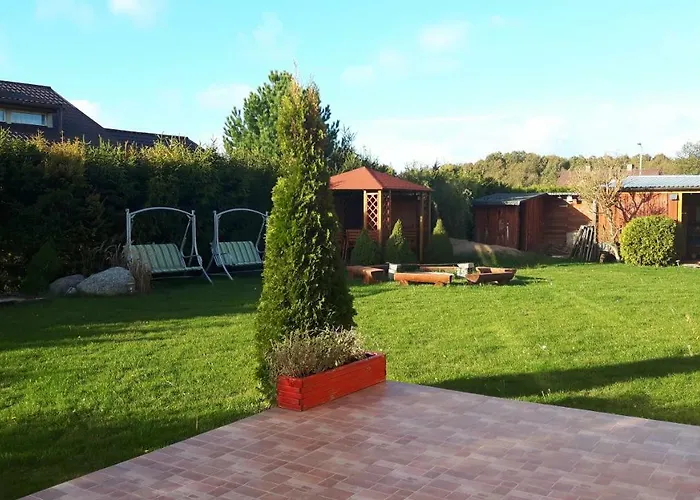 Olenka - בית אירוח לוביאטובו