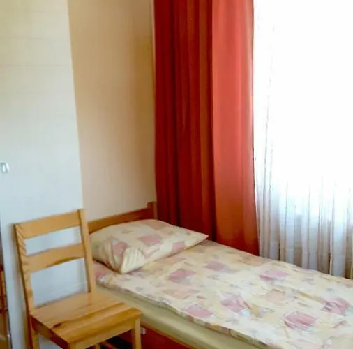 Olenka - בית אירוח לוביאטובו