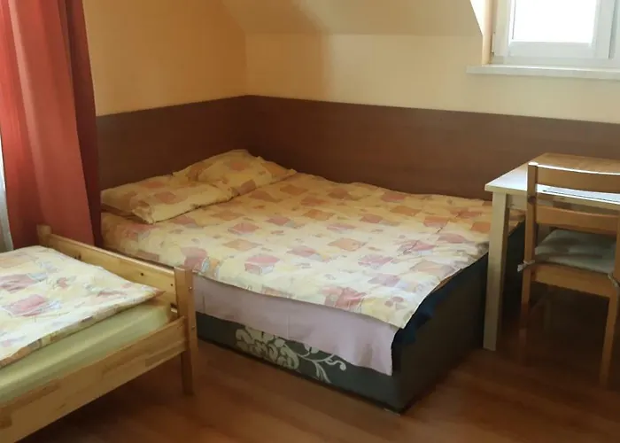 Olenka - * לוביאטובו